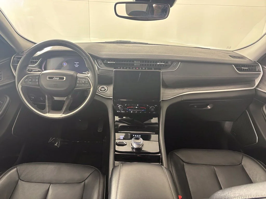 Used 2022 White Jeep Limited image 40