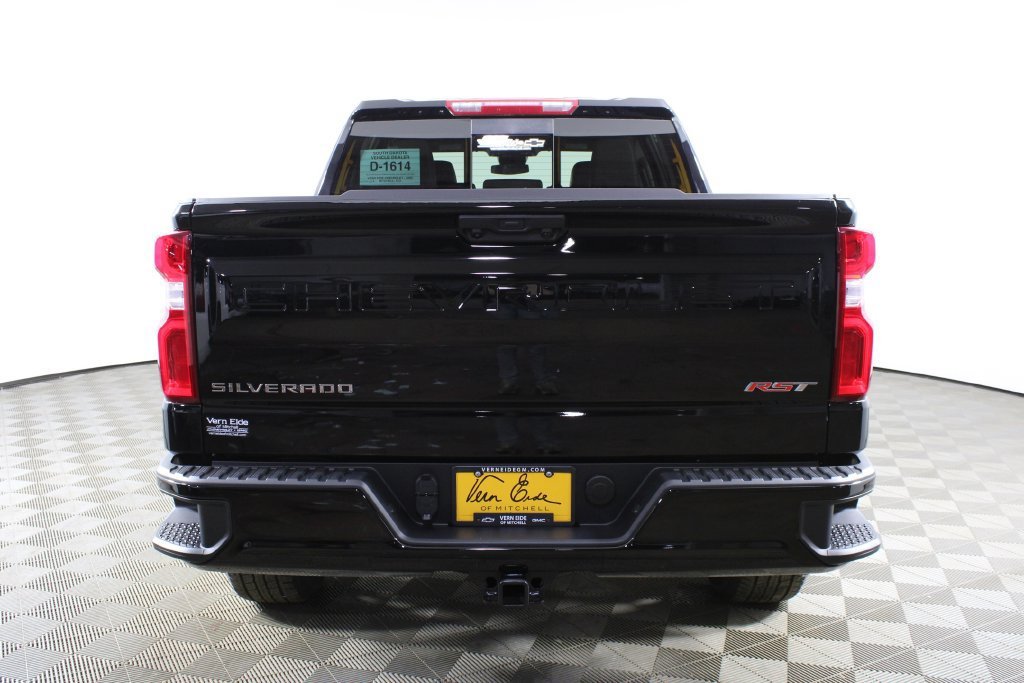 2026 Chevrolet Silverado 1500 RST - Photo 6