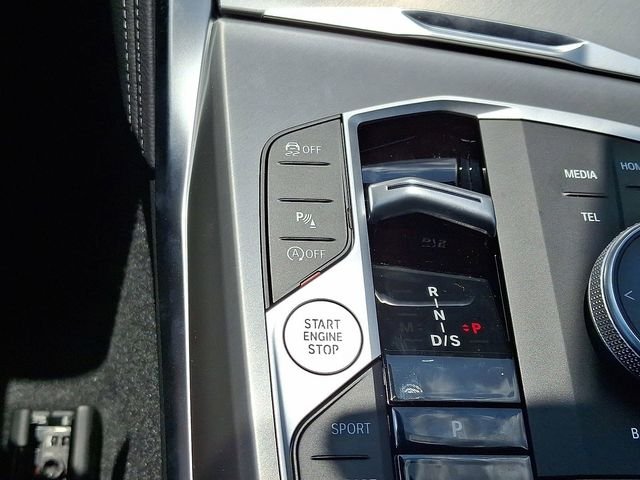 2025 BMW 2 Series 230i - Photo 23