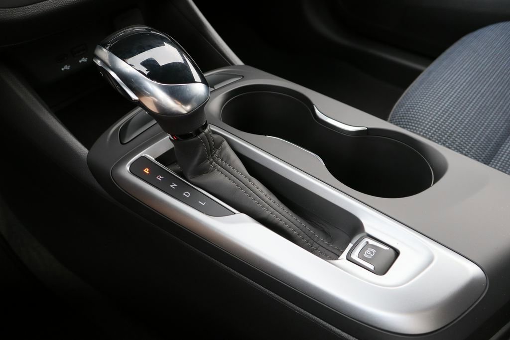 New 2026 Summit White Buick Preferred image 19