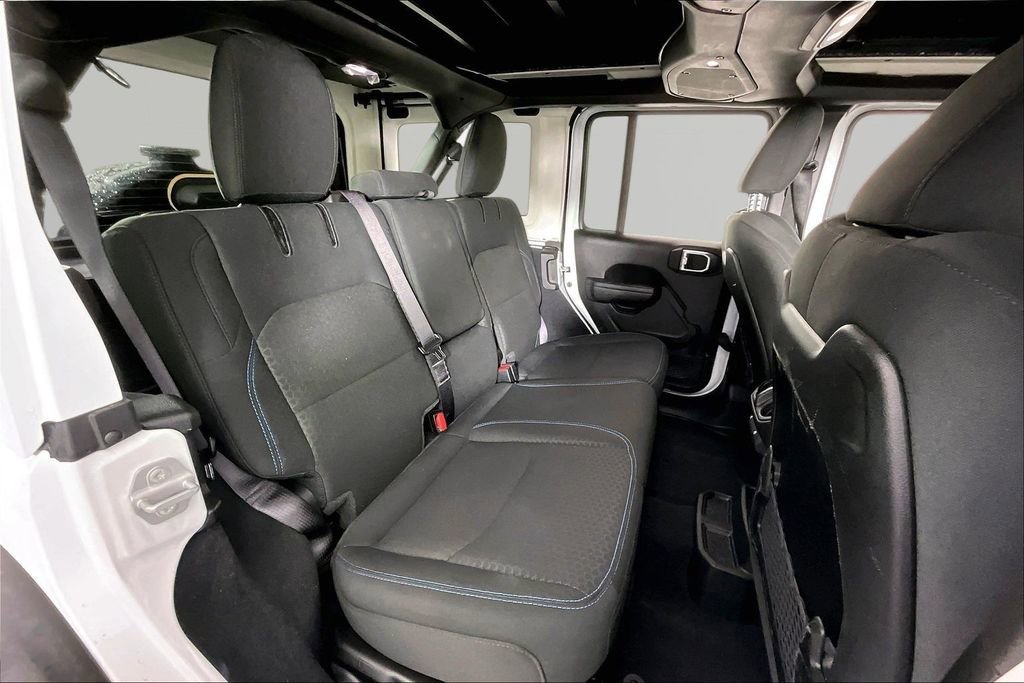 Used 2025 White Jeep Rubicon image 24