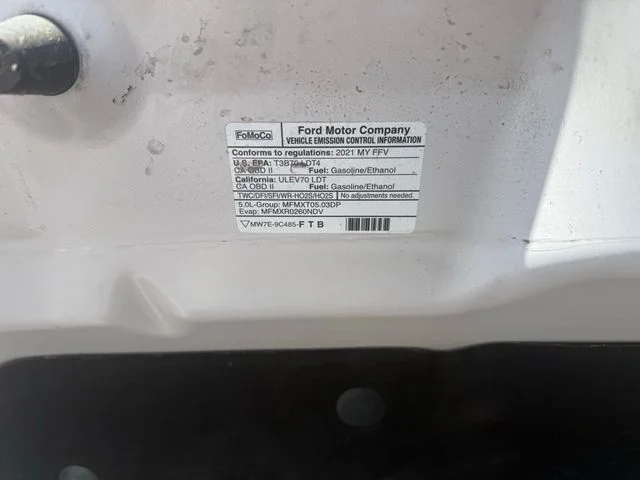 Used 2021 Oxford White Ford XLT image 4
