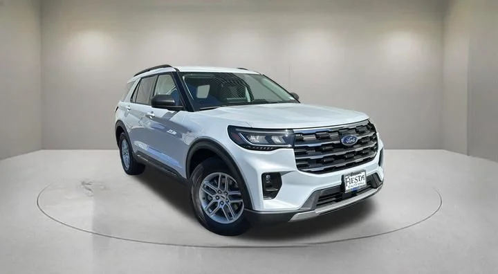 2026 Ford Explorer's photo
