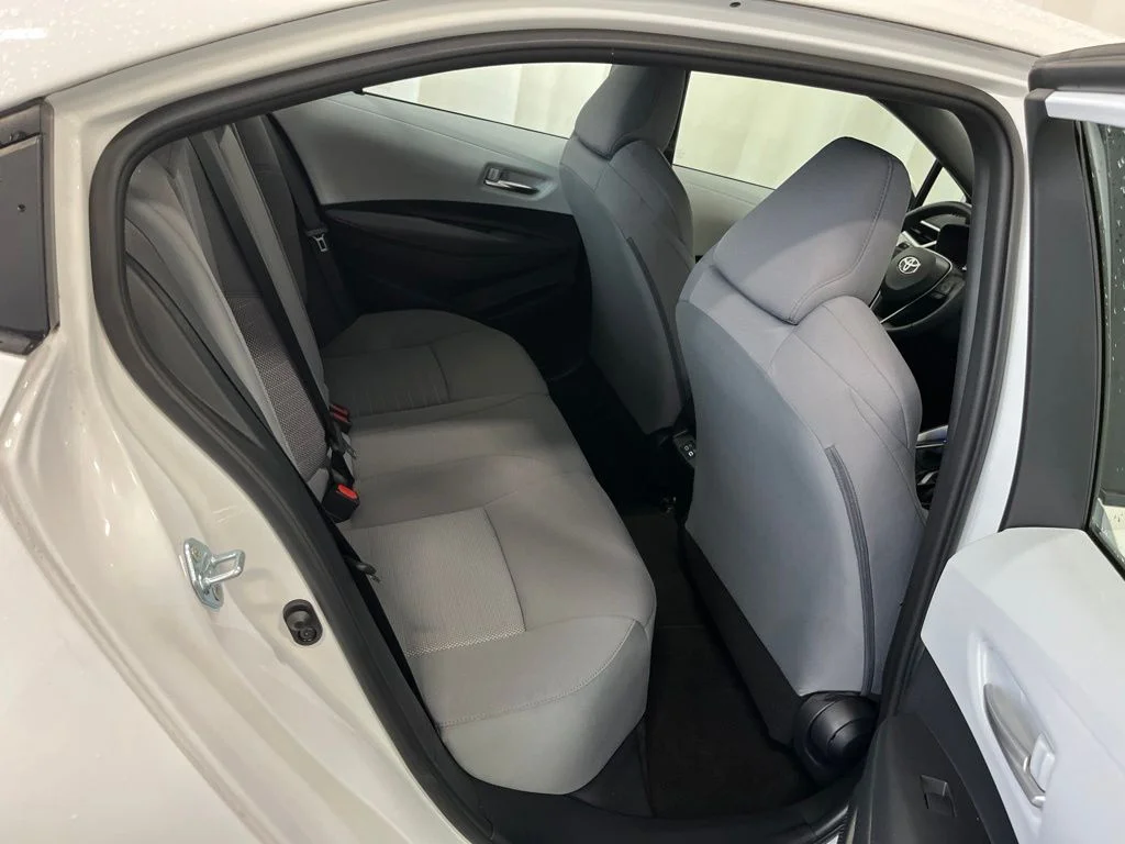 Used 2023 White Toyota SE image 22