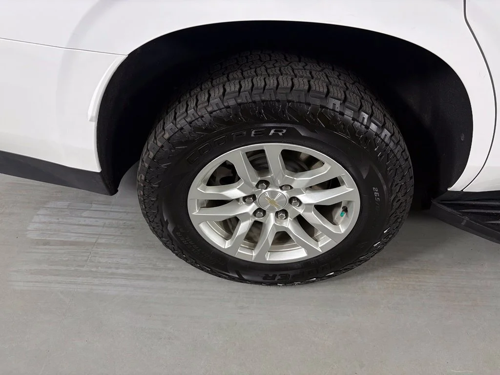 Used 2023 White Chevrolet LS image 11