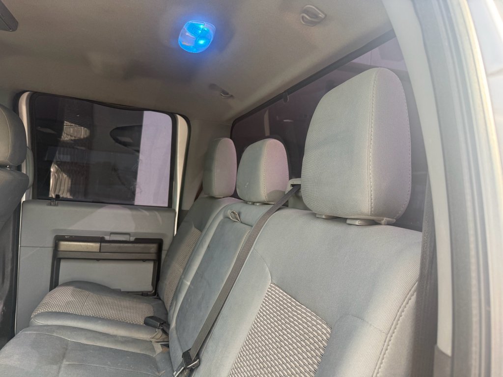 Used 2013 Ingot Silver Metallic Ford XLT image 11