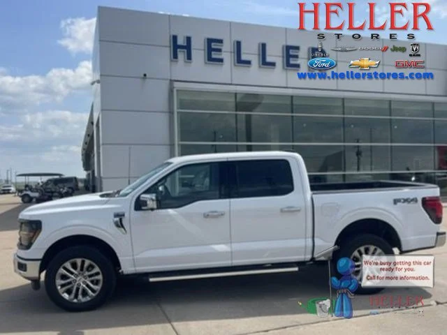 Used 2024 Oxford White Ford XLT image 1