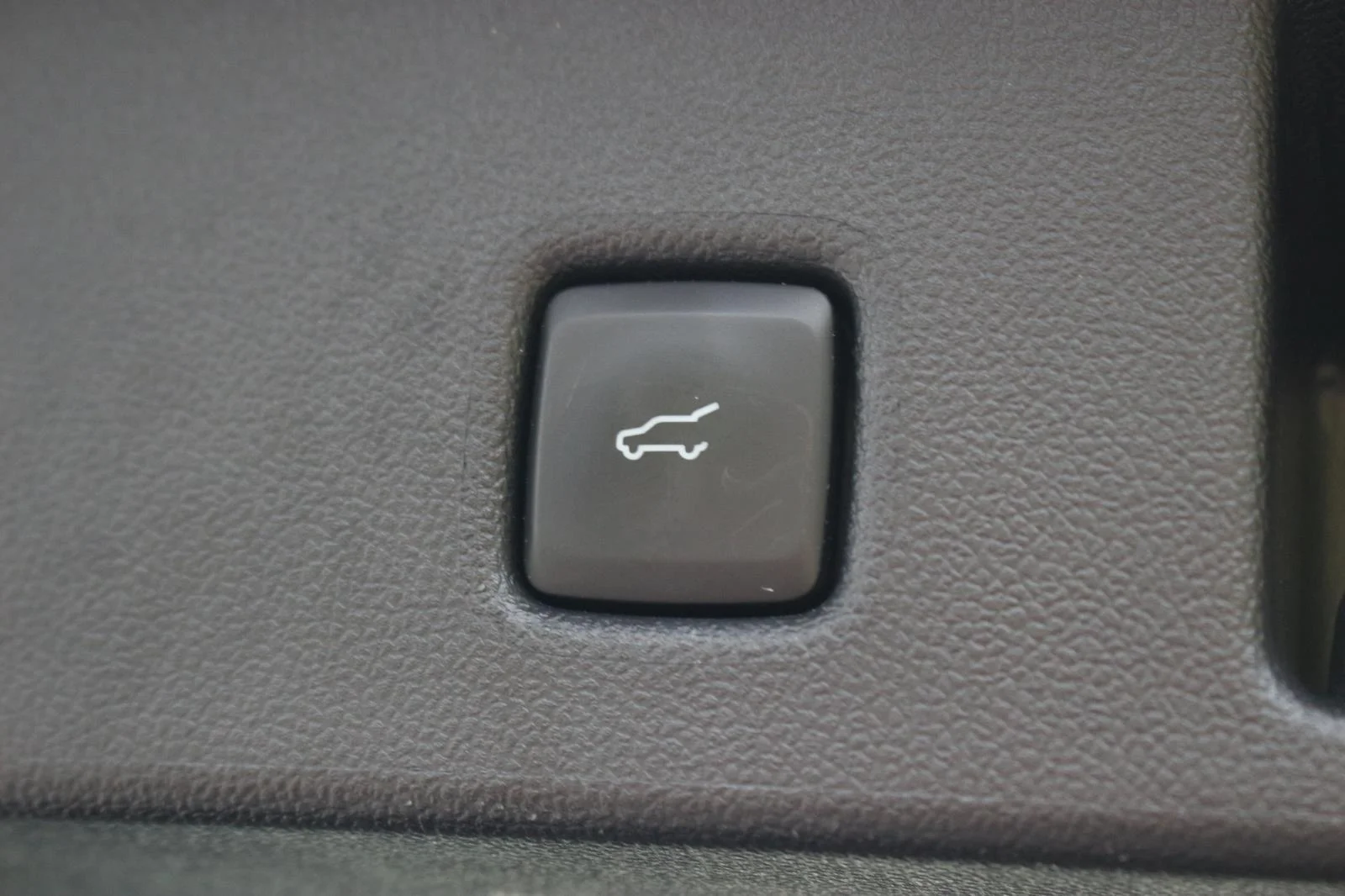 Used 2024 Blue Ford ST-Line image 12