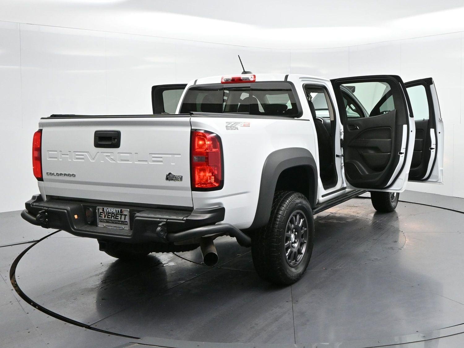 Used 2022 Summit White Chevrolet ZR2 image 36
