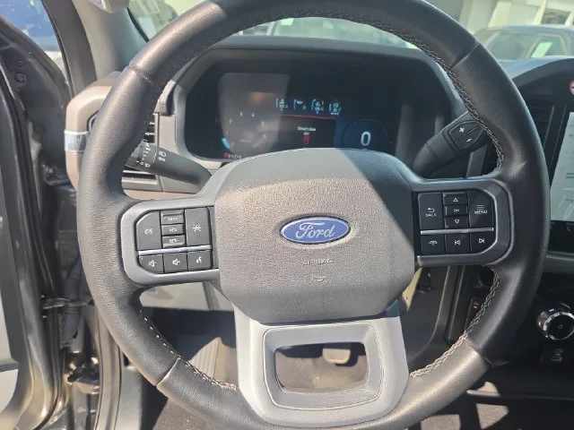 Used 2024 Gray Ford XLT image 15