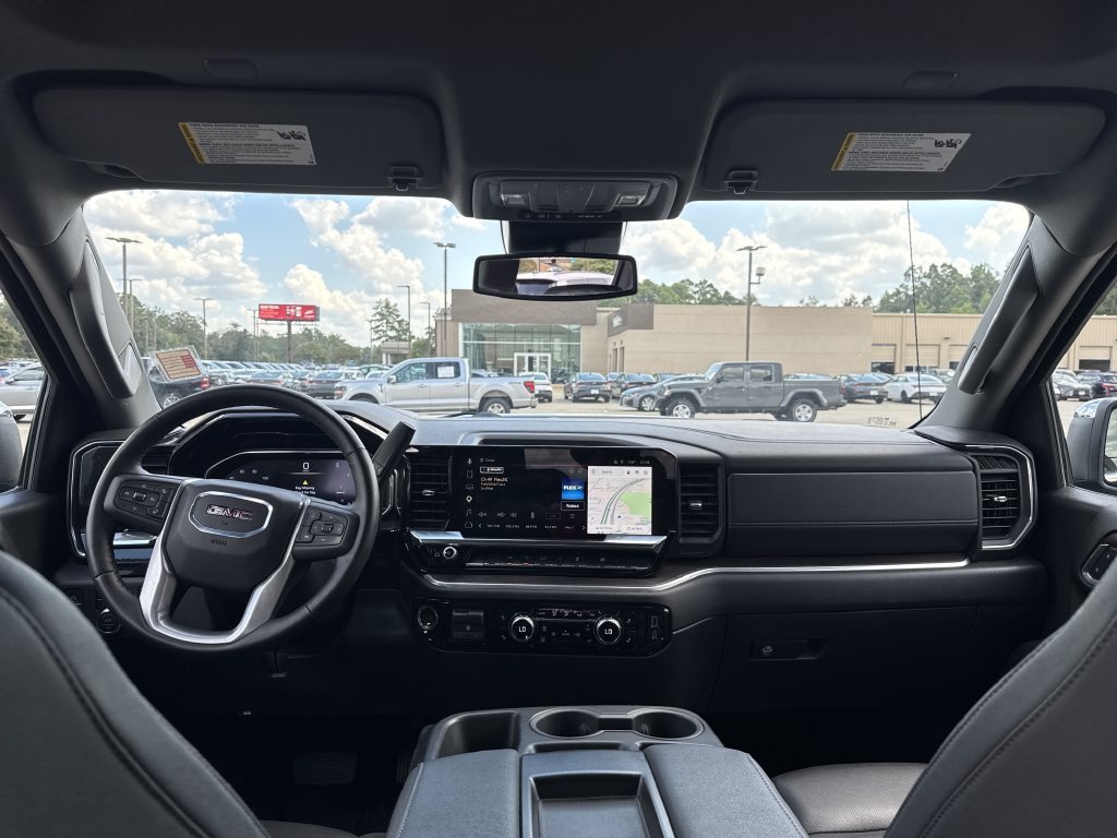 Used 2025 Black GMC SLT image 17