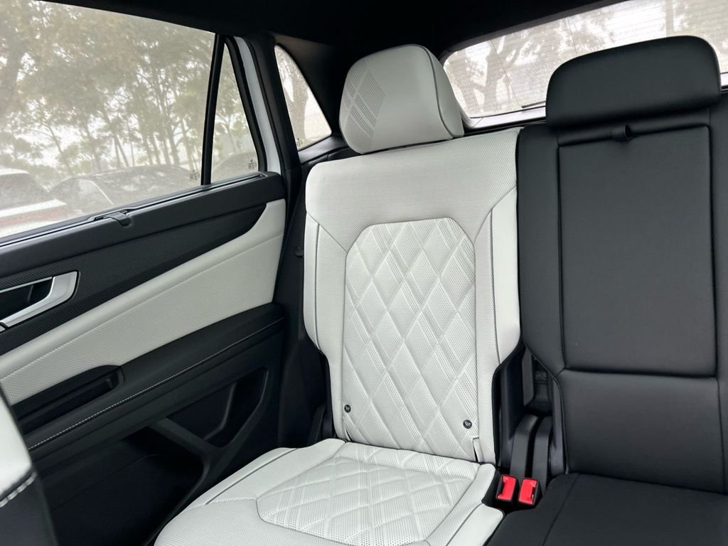 New 2026 White/off-white Volkswagen 2.0T SEL Premium R-Line image 12
