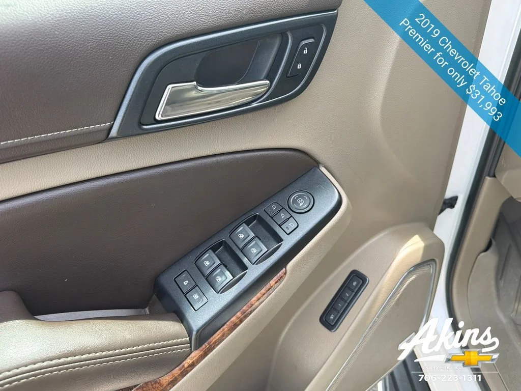 Certified Used 2019 IRIDESCENT PEARL TRICOAT Chevrolet Premier image 20
