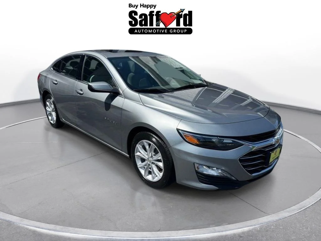 Used 2024 Gray Chevrolet LT image 9