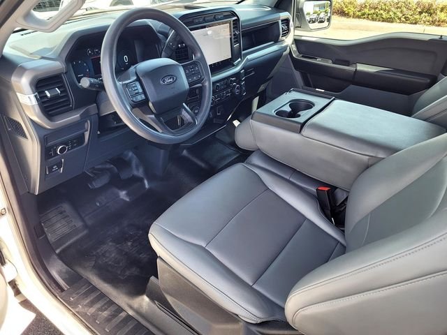 Used 2024 White Ford XL image 10