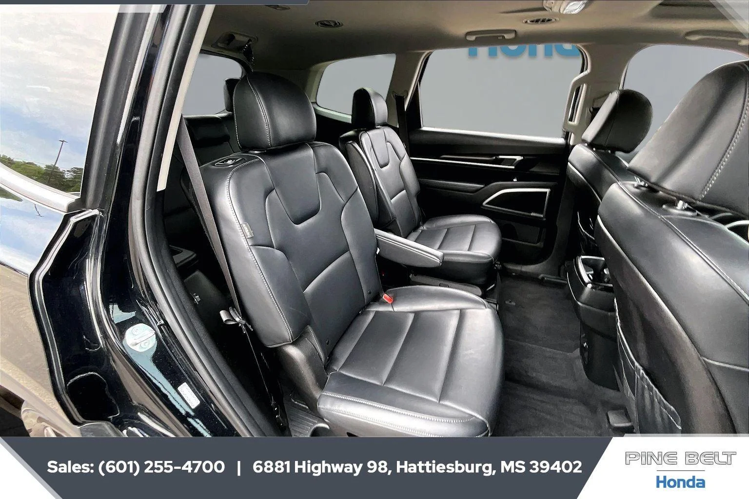 Used 2025 Ebony Black Kia S image 20