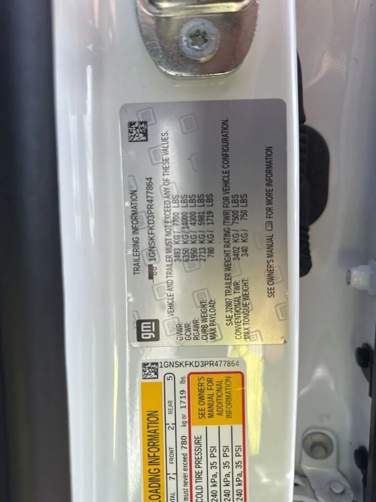 Used 2023 Summit White Chevrolet Premier image 33