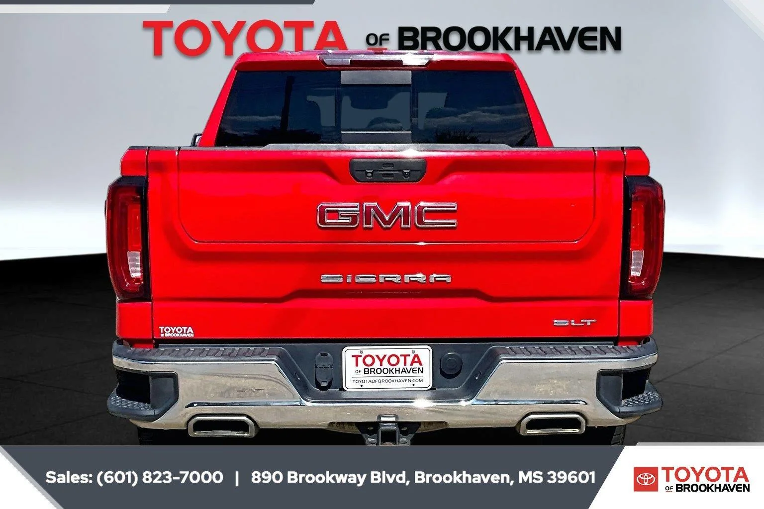 Used 2022 Cardinal Red GMC SLT image 4