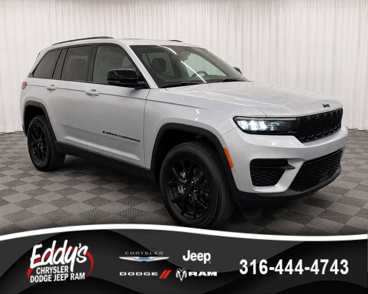 2025 Jeep Grand Cherokee Altitude 4x4's photo