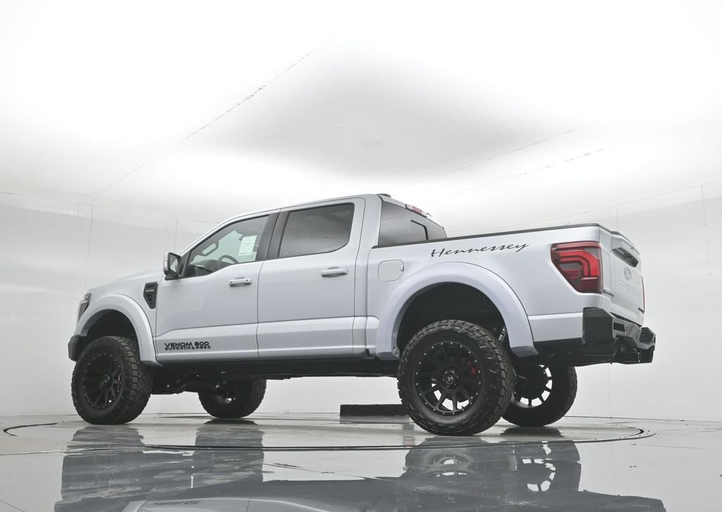 New 2025 Space White Metallic Ford Lariat image 53
