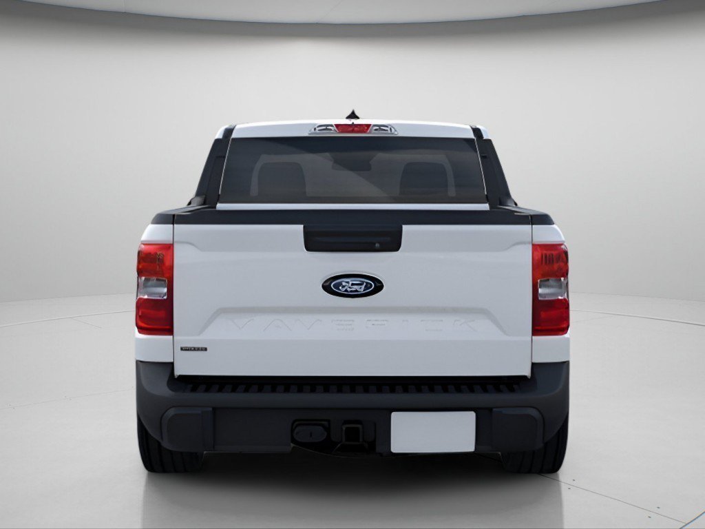 New 2026 Oxford White Ford XLT image 5