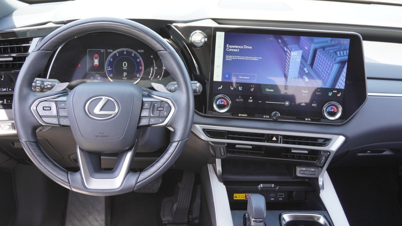 Certified Used 2024 Black Lexus RX 350 Premium image 28