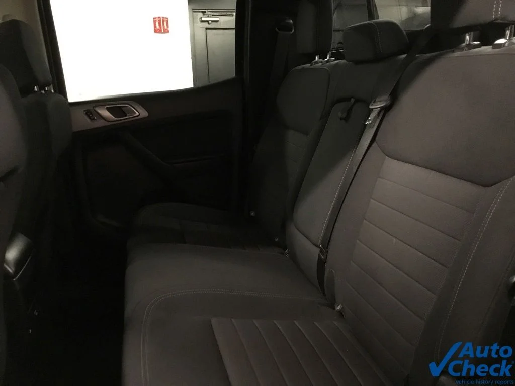 Used 2019 Black Ford XLT image 36