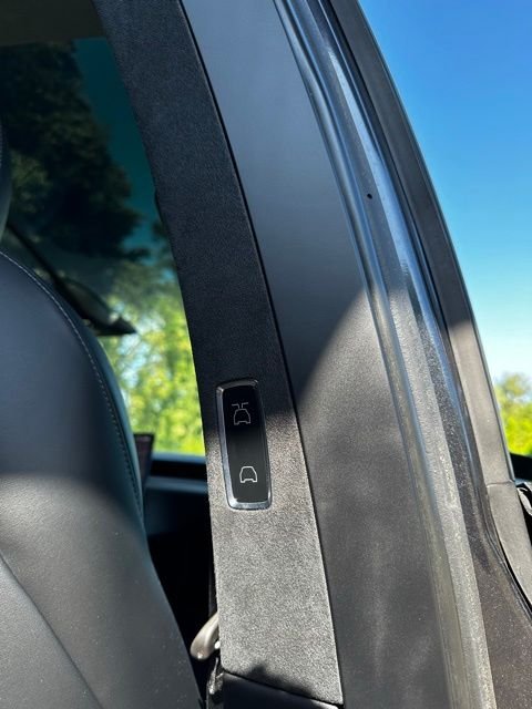 2024 Tesla Model X Long Range - Photo 20
