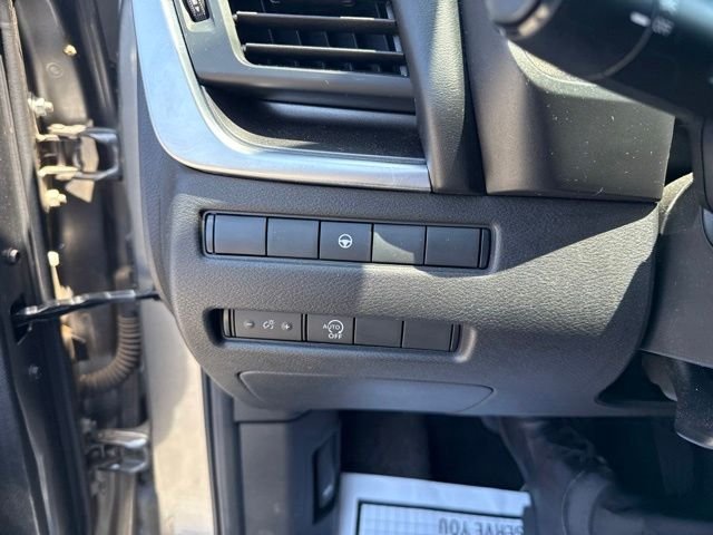 Used 2023 Gray Nissan SV image 28