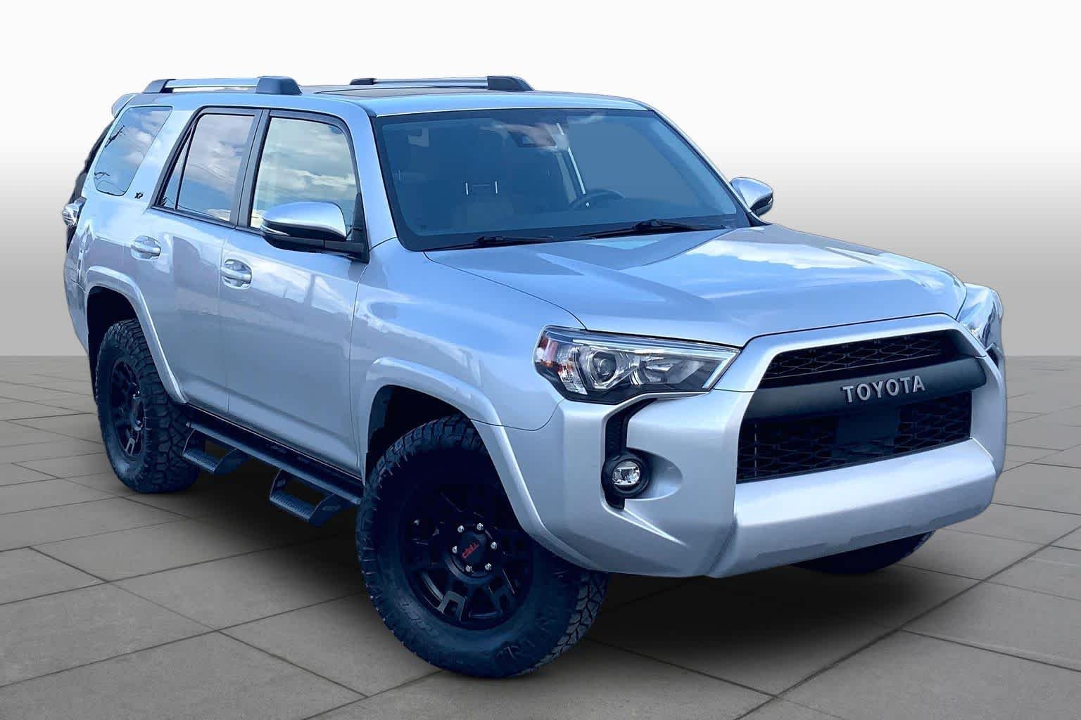 Certified Used 2023 Classic Silver Metallic Toyota SR5 Premium image 3