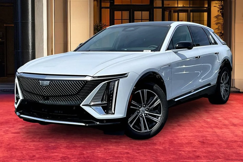 New 2026 Vibrant White Tricoat Cadillac Luxury image 1