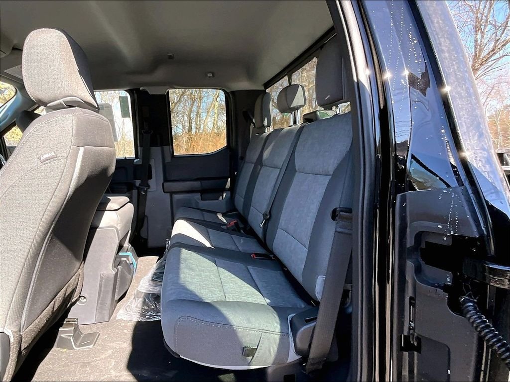 New 2026 Agate Black Metallic Ford XL image 11