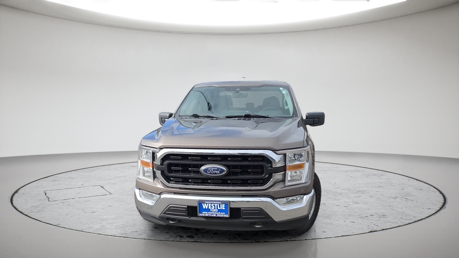 Used 2021 Stone Gray Metallic Ford XLT image 2