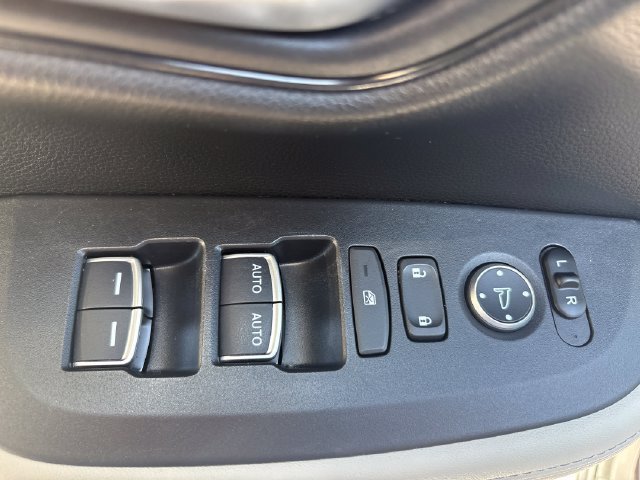 2025 Honda HR-V EX-L - Photo 49