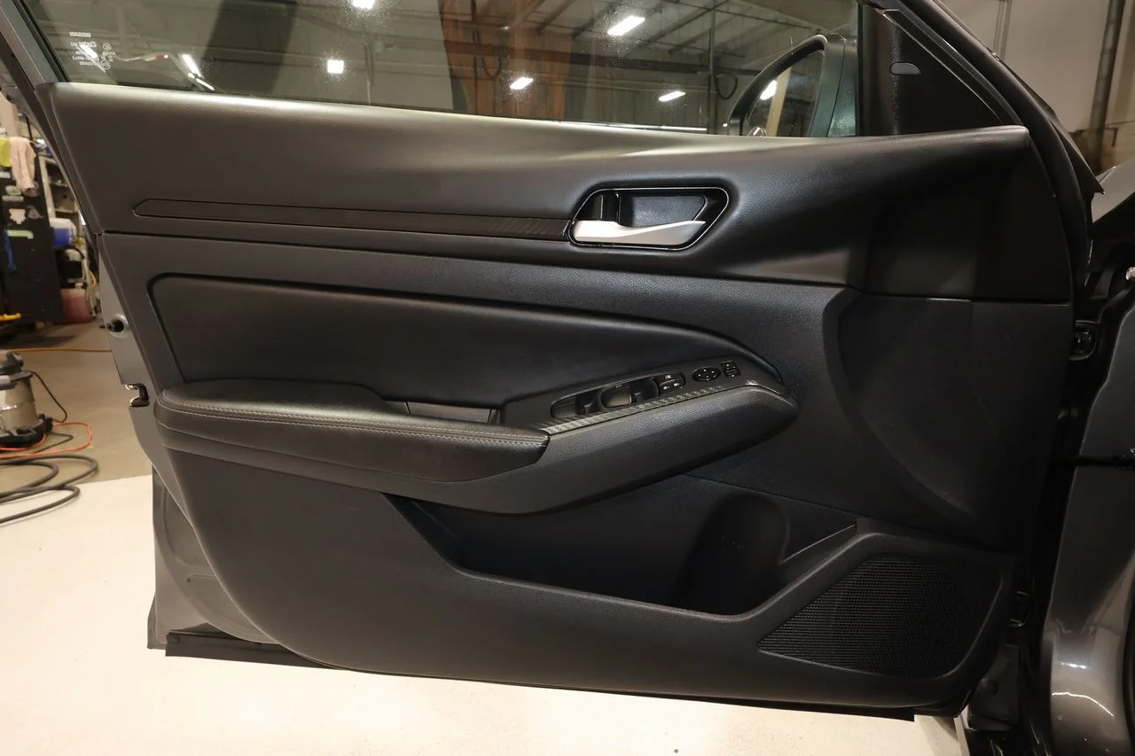 Used 2025 Gray Nissan 2.5 SV image 19