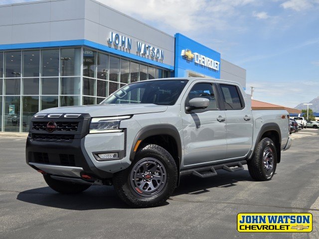 2025 Nissan Frontier PRO-4X Crew Cab 4X4's photo