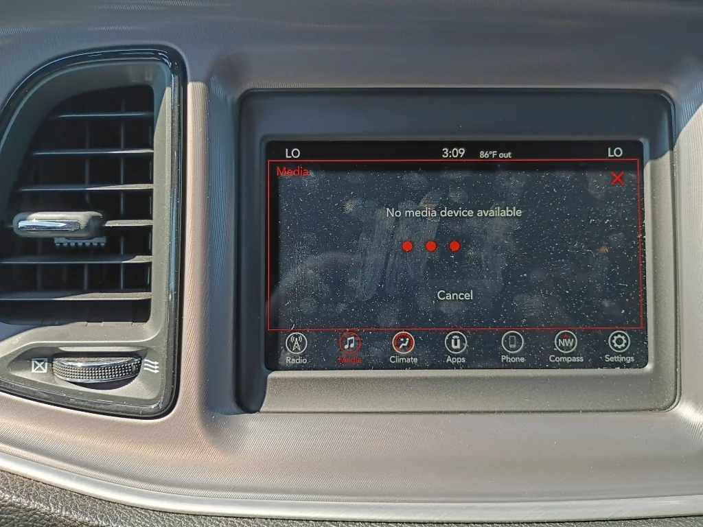 Used 2022 Hellraisin Dodge SXT image 23