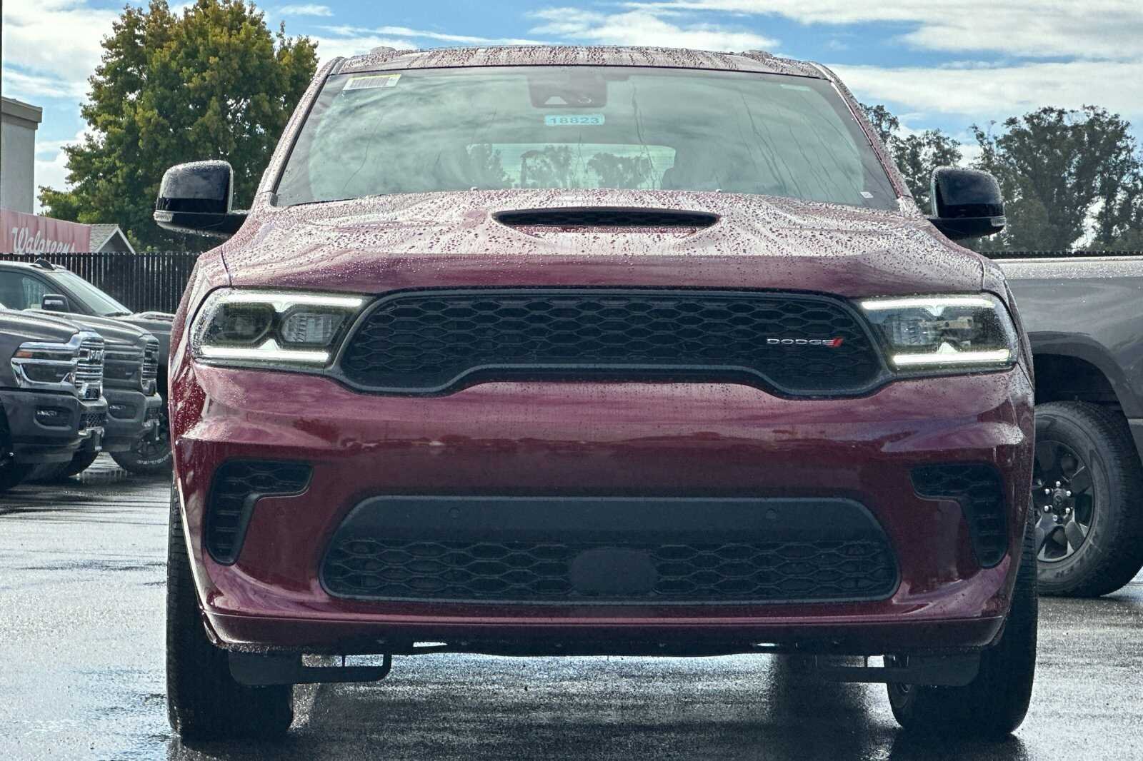 New 2026 Octane Red Pearl-Coat Exterior Paint Dodge GT PLUS image 9