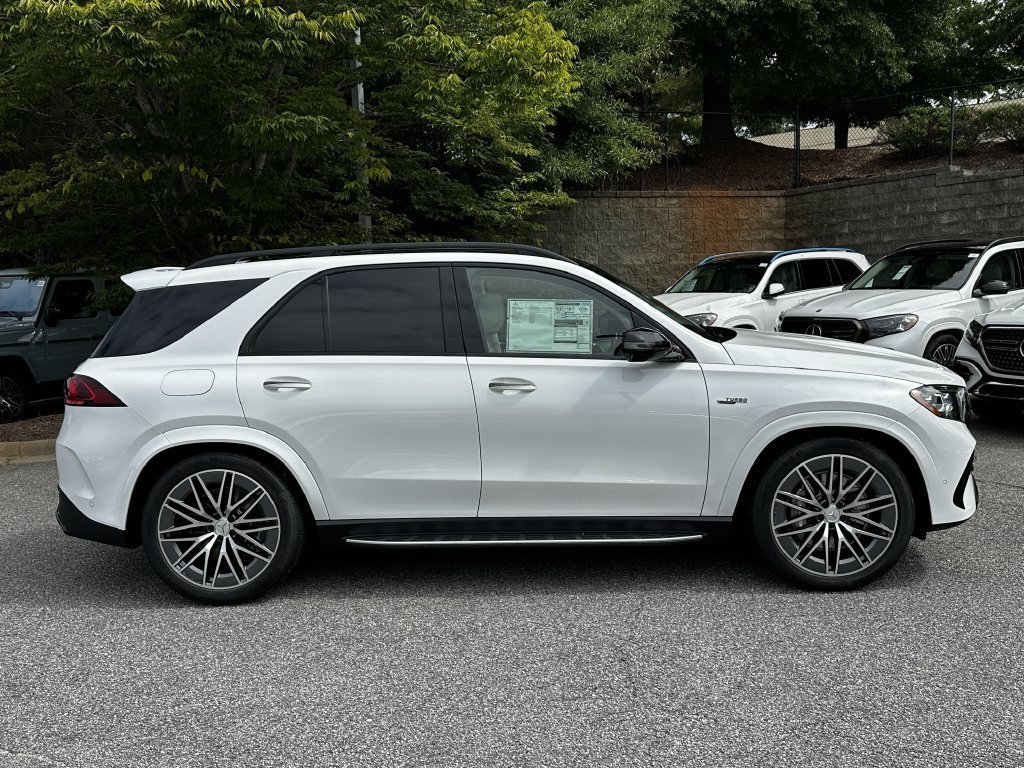 New 2027 MANUFAKTUR Moonlight White Metallic Mercedes-Benz AMG® GLE 53e image 46
