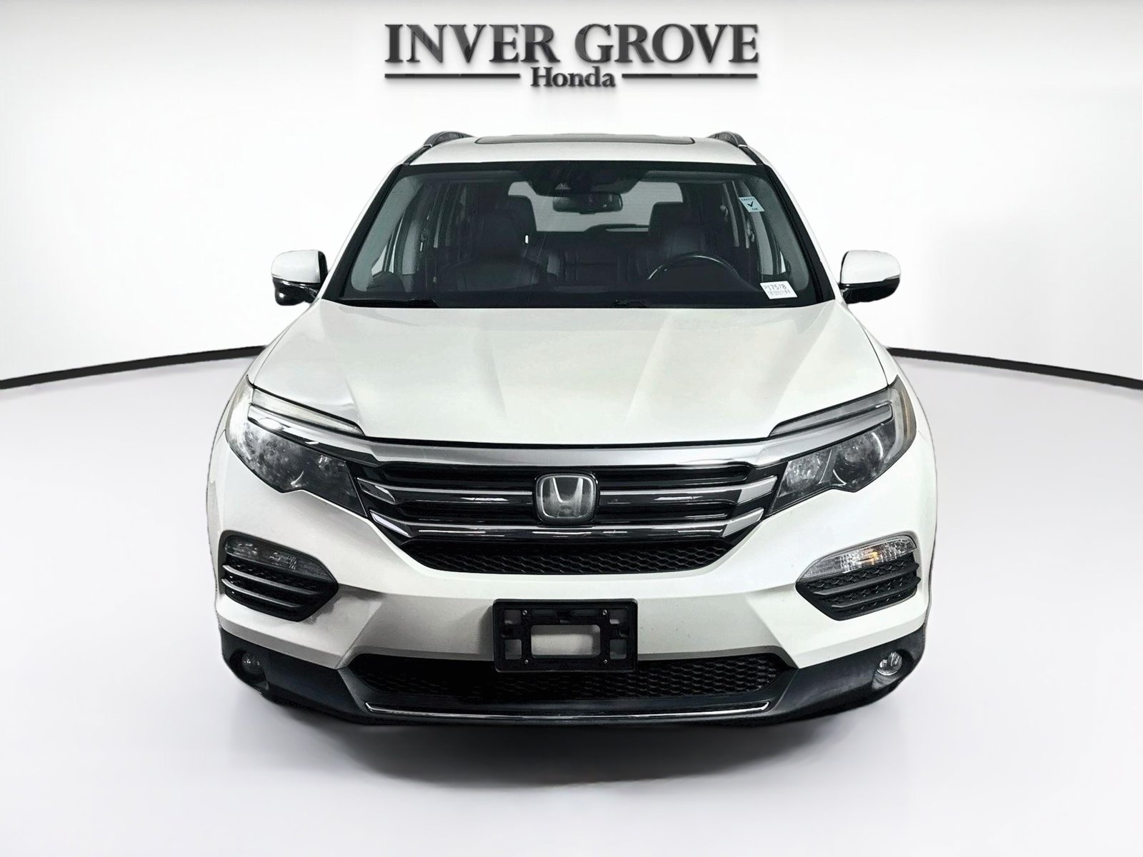 Used 2018 Honda Pilot Touring with VIN 5FNYF6H93JB024352 for sale in Inver Grove Heights, Minnesota