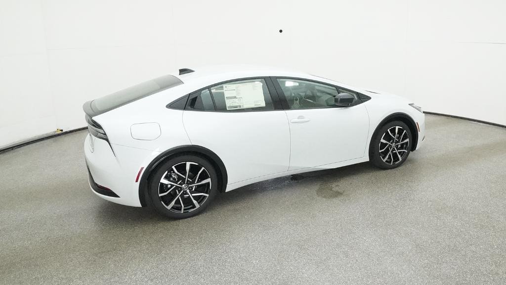 New 2026 Wind Chill Pearl Toyota XSE image 12