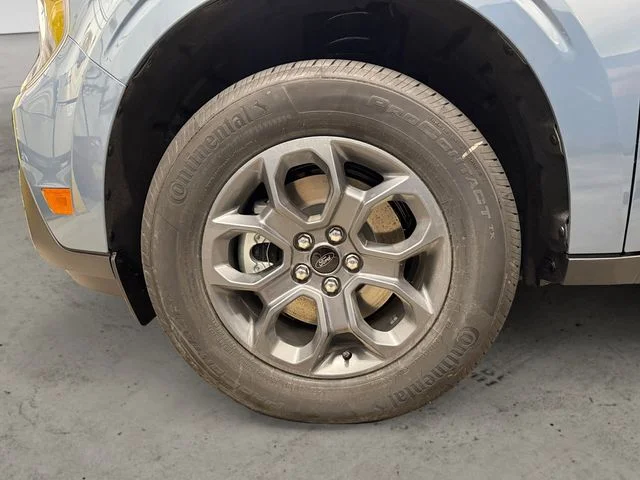 New 2026 Azure Gray Metallic Ford XLT image 14