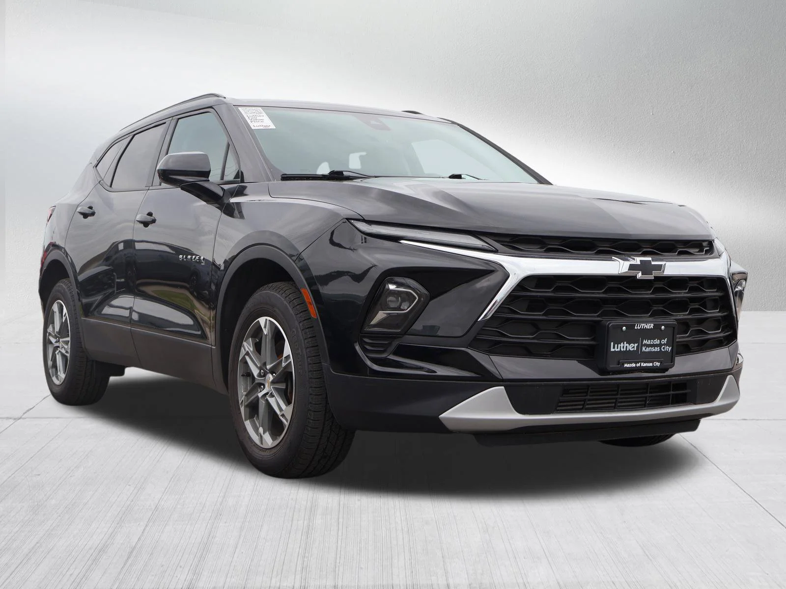 2023 Chevrolet Blazer 2.0T 2LT AWD's photo