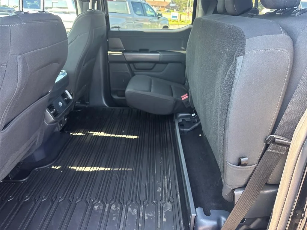 Used 2024 Black Ford XLT image 20