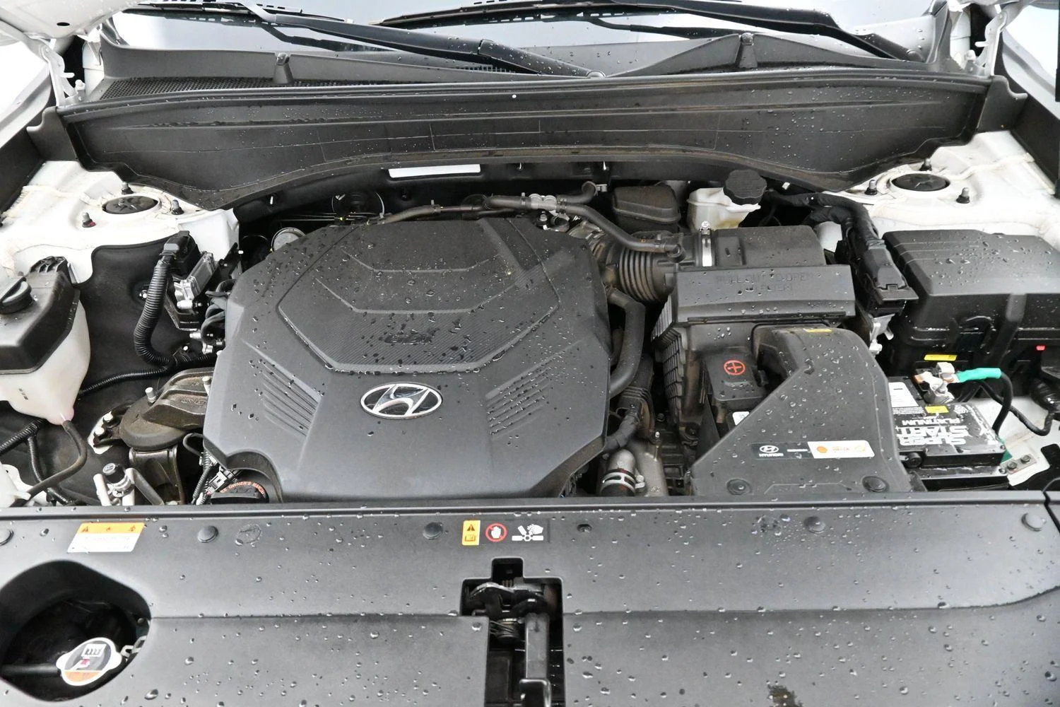 Used 2023 Hyper White Hyundai Limited image 44