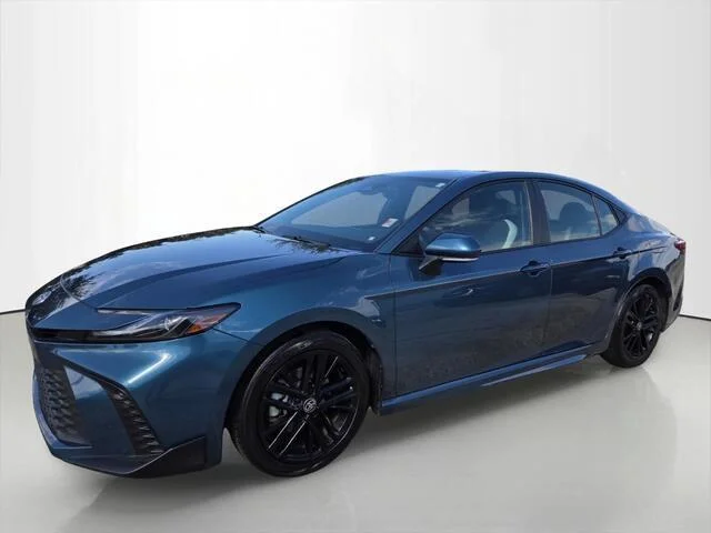 Used 2025 Ocean Gem Toyota SE image 9