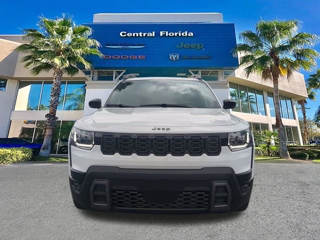 New 2026 Bright White Clear-Coat Exterior Paint Jeep Limited image 3