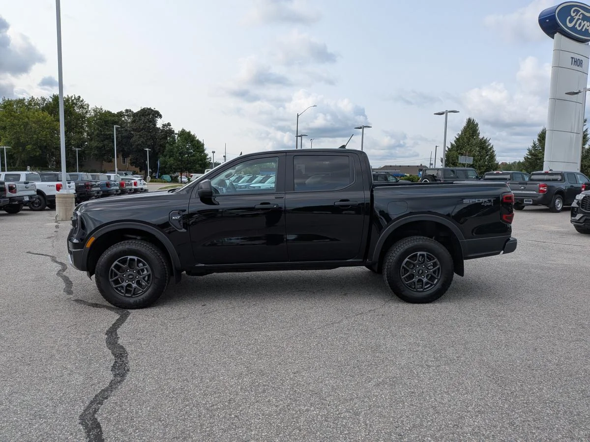 New 2025 Black Ford XLT image 9