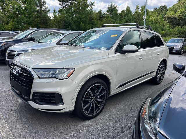 2021 Audi Q7 Premium Plus