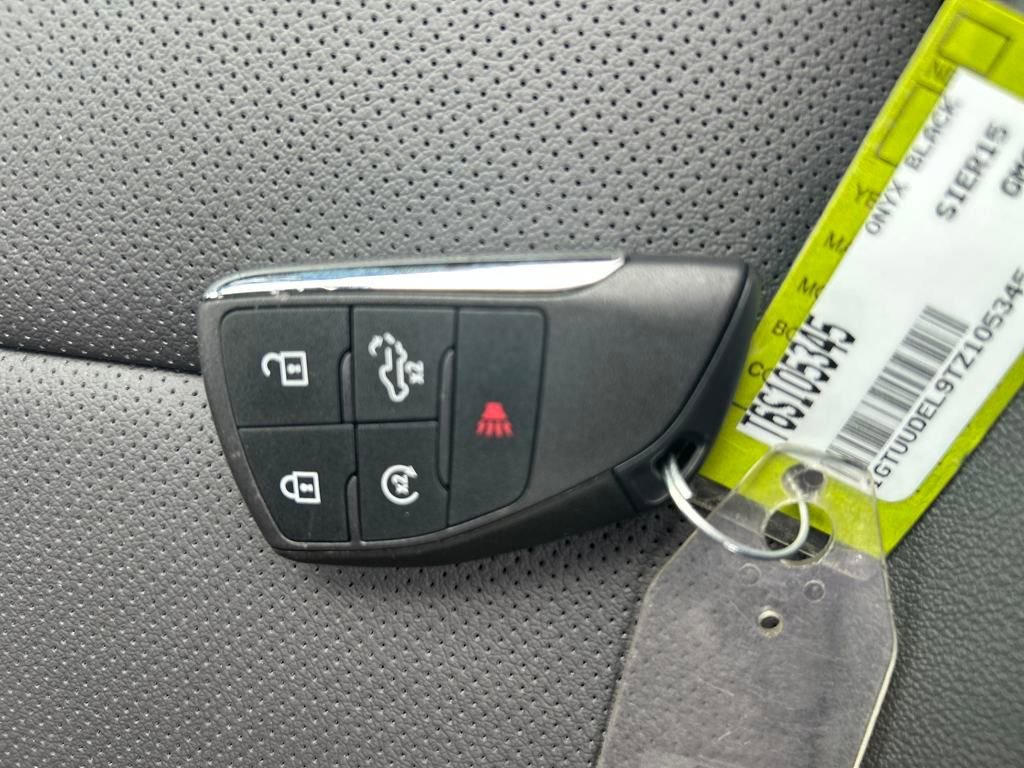 2026 GMC Sierra 1500 SLT - Photo 23